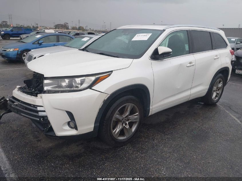 Toyota Highlander 2017 — photo 2