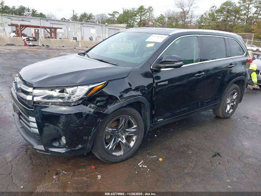 Toyota Highlander 2018 — photo 2