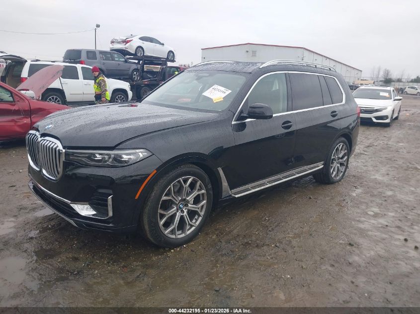 BMW X7 2022 — photo 2