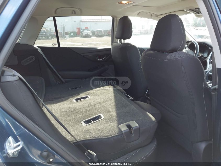 Subaru Outback 2022 — photo 2