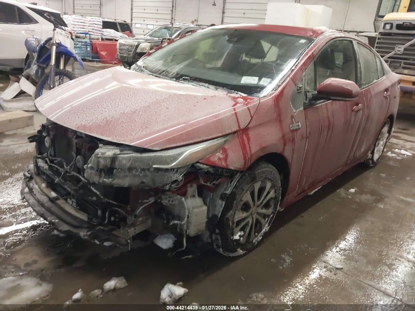 Toyota Prius 2021 — photo 2