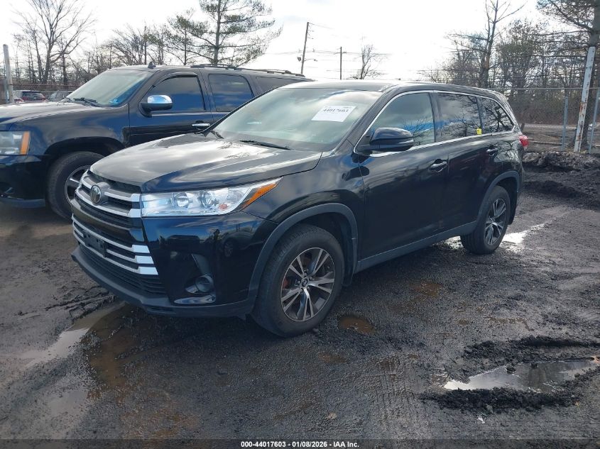 Toyota Highlander 2019 — photo 2