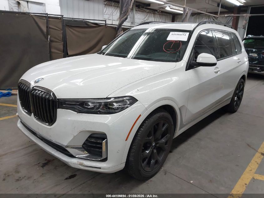 BMW X7 2022 — photo 2