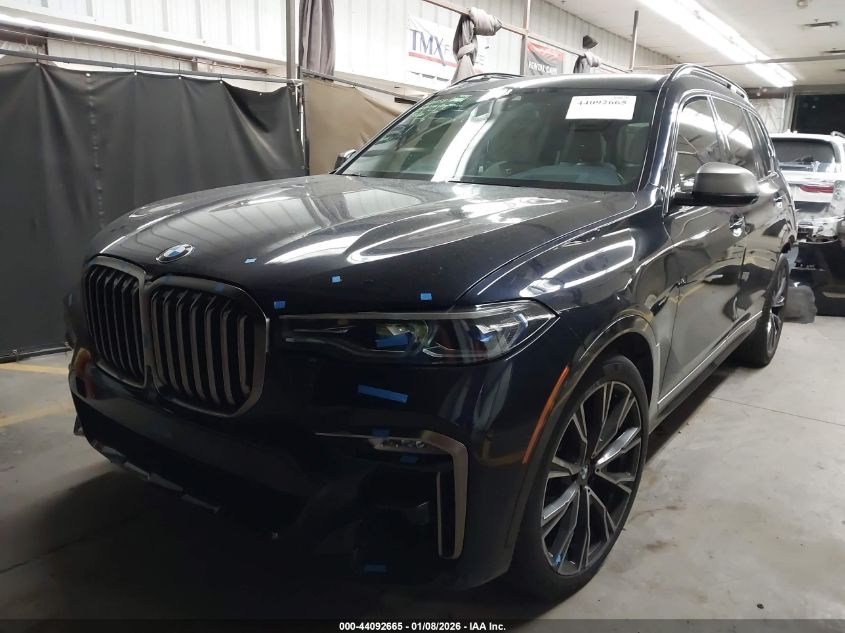 BMW M5 2022 — photo 2