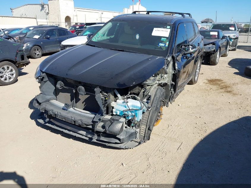 Toyota Highlander 2022 — photo 2