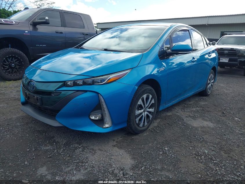 Toyota Prius 2020 — photo 2