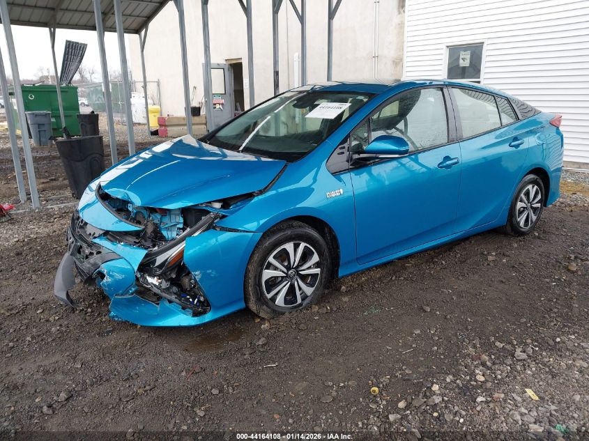 Toyota Prius 2019 — photo 2