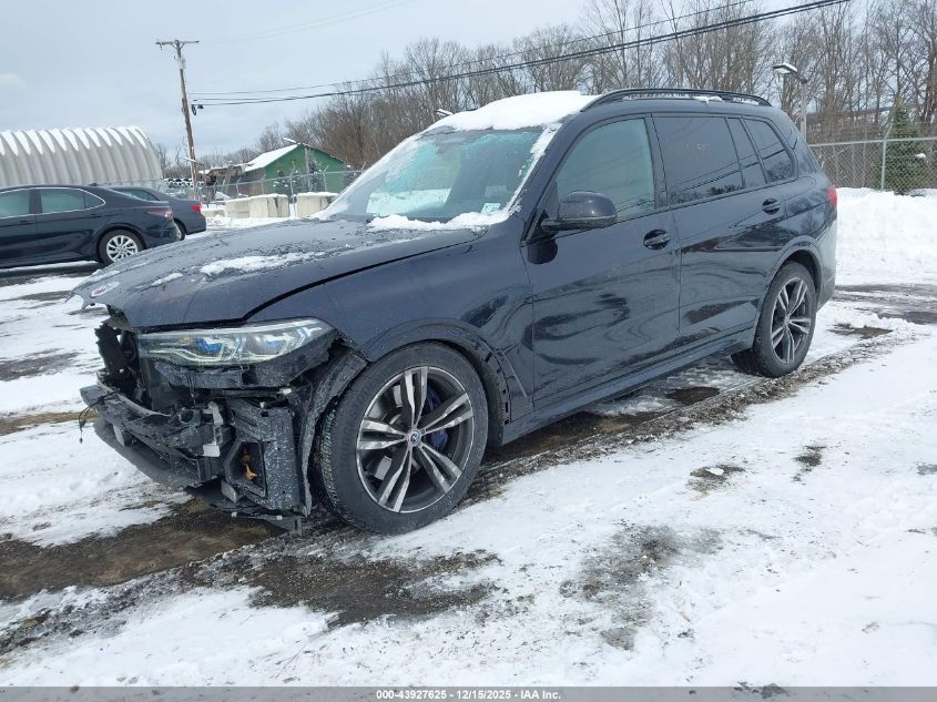 BMW M5 2022 — photo 2