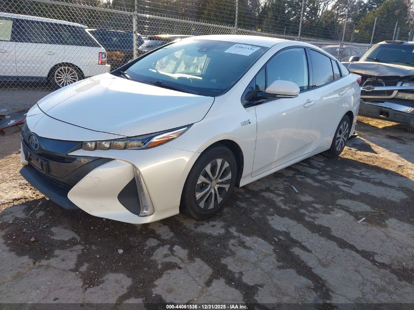 Toyota Prius 2020 — photo 2