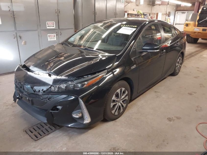 Toyota Prius 2022 — photo 2
