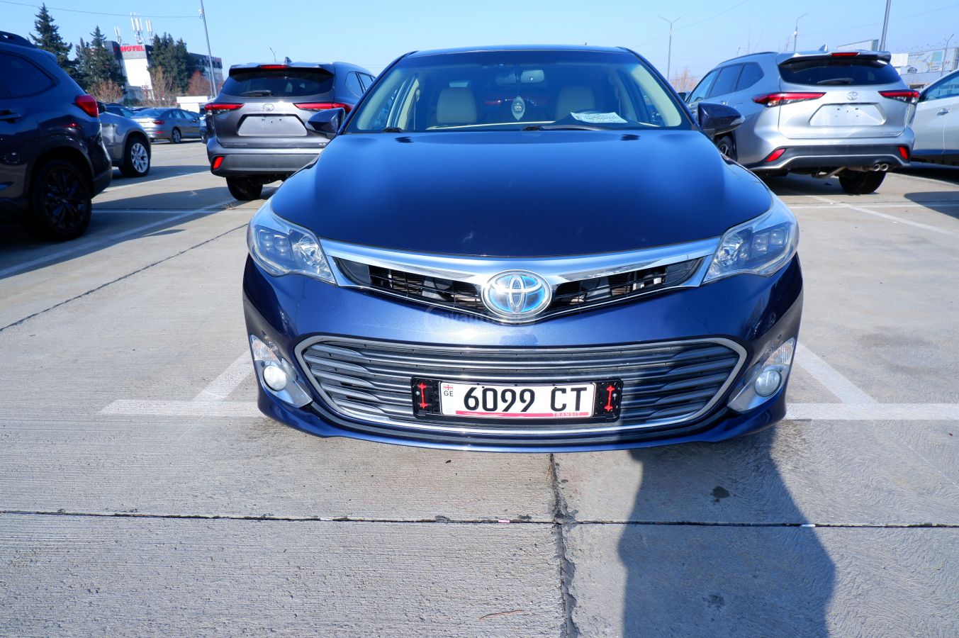 Toyota Avalon 2015 — photo 2