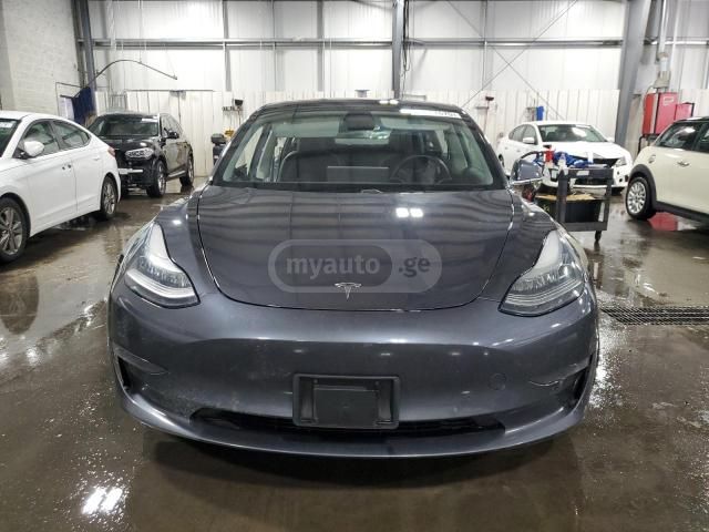 Tesla Model 3 2018 — photo 2