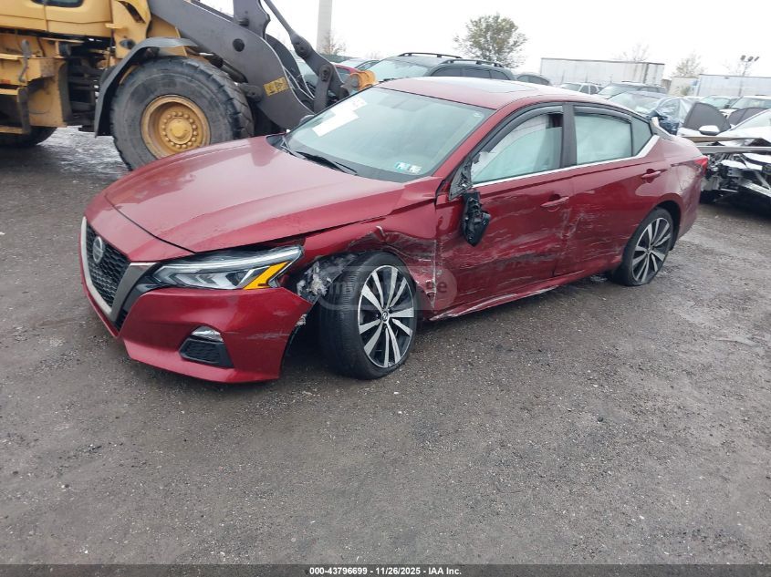 Nissan Altima 2019 — photo 2