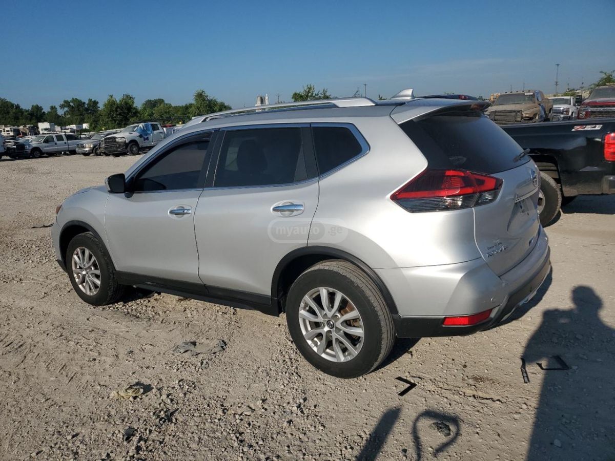 Nissan Rogue 2019 — photo 2