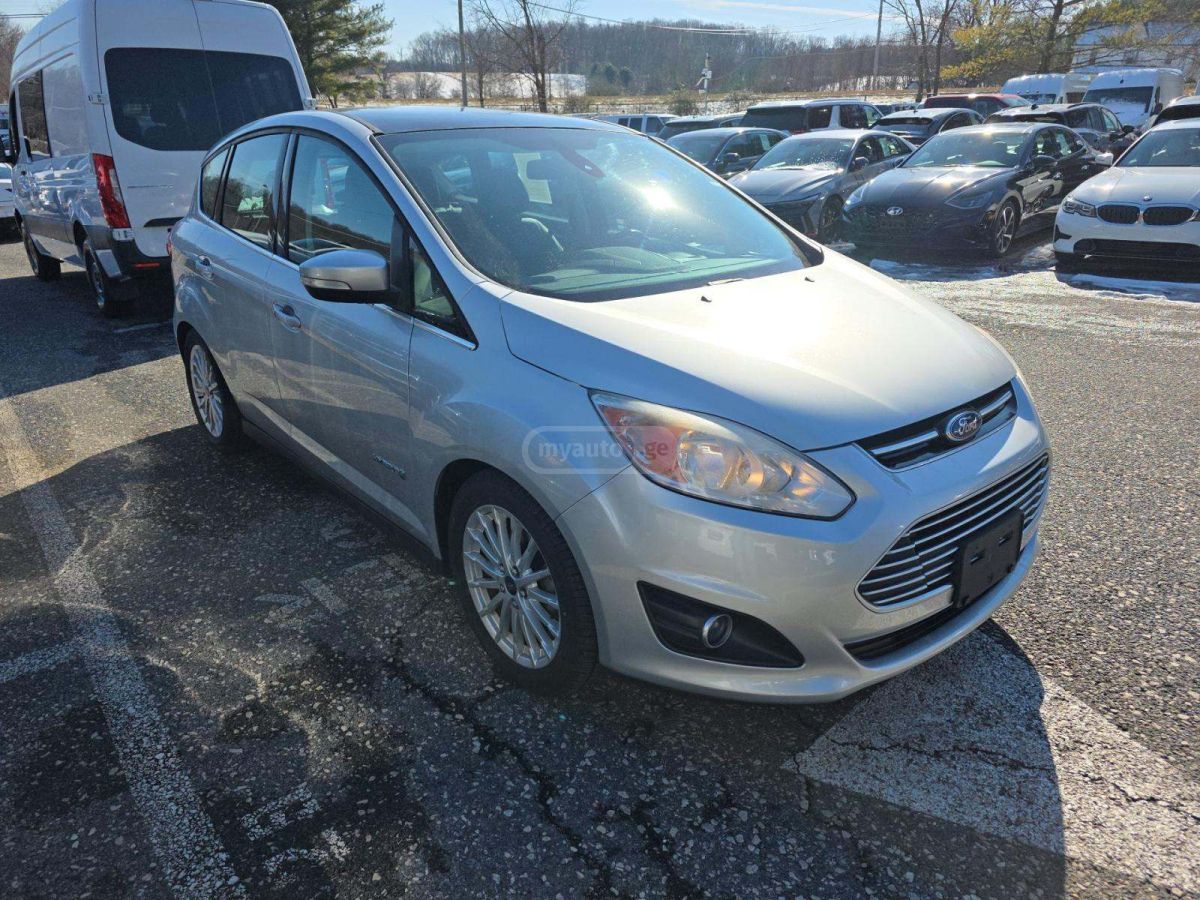Ford C-MAX 2016 — photo 2