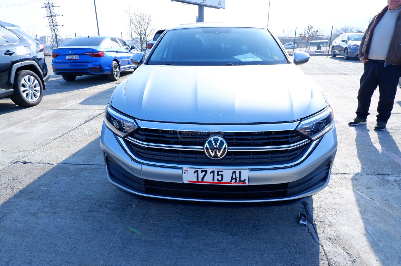 Volkswagen Jetta 2023 — photo 2