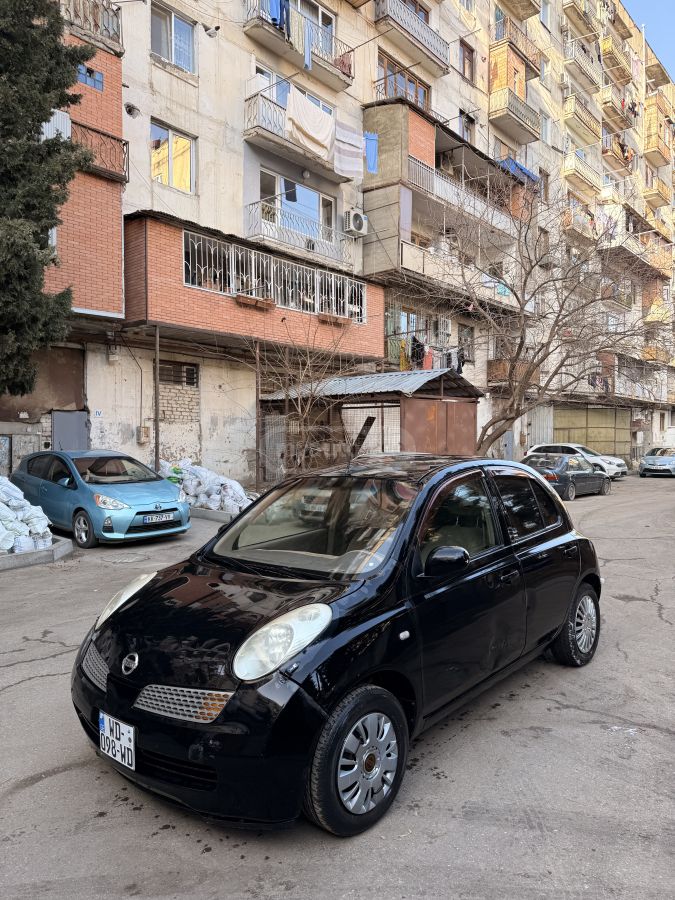 Nissan March 2006 — photo 2