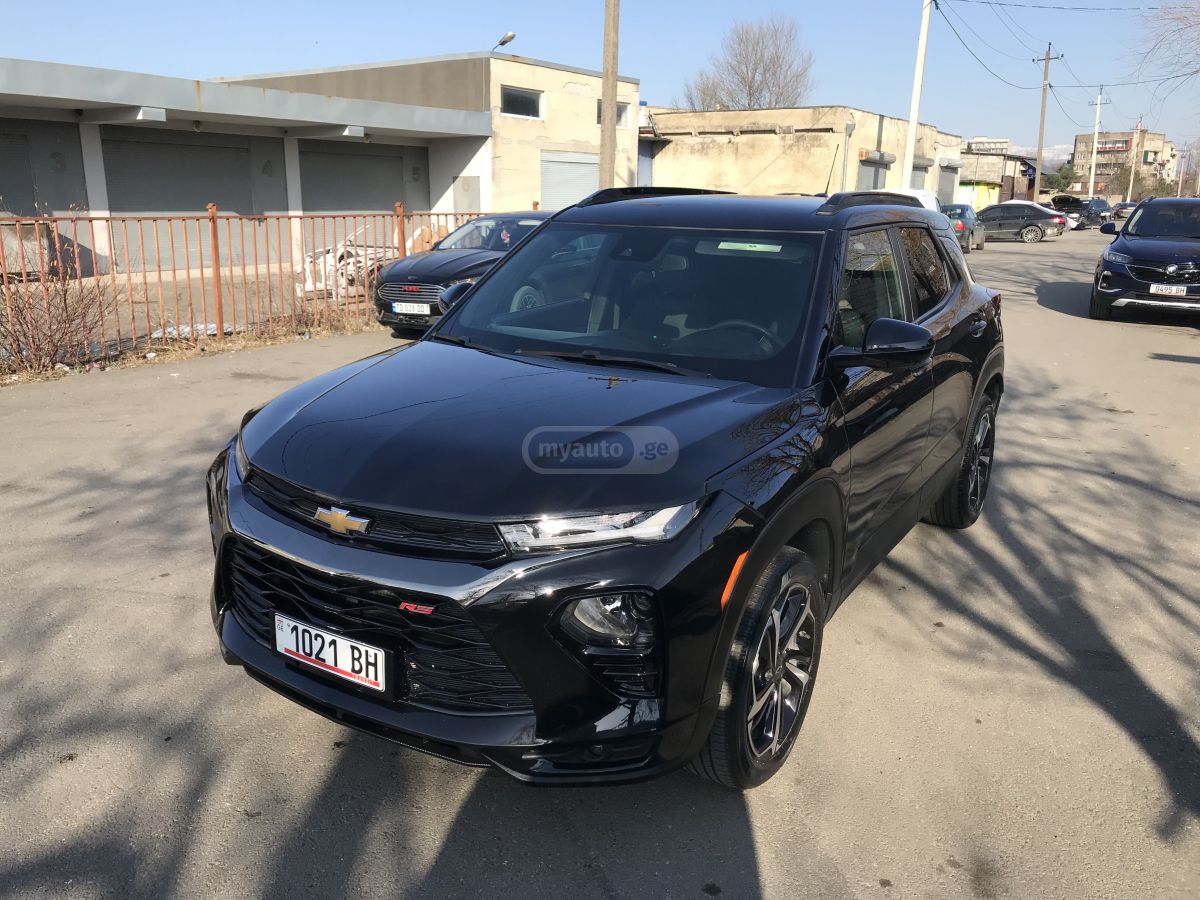 Chevrolet Trailblazer 2021 — photo 2