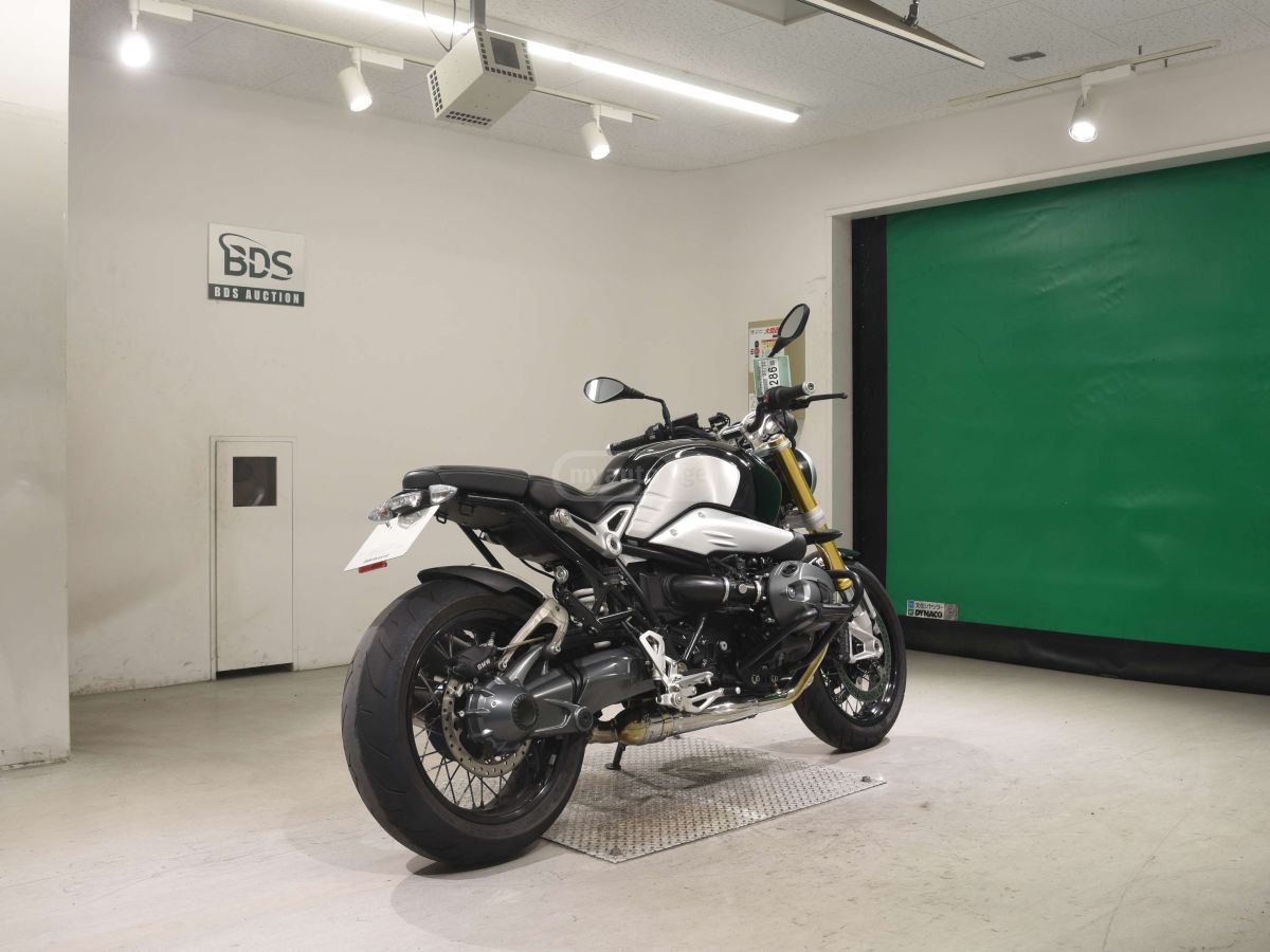BMW R nineT 2014 — photo 2