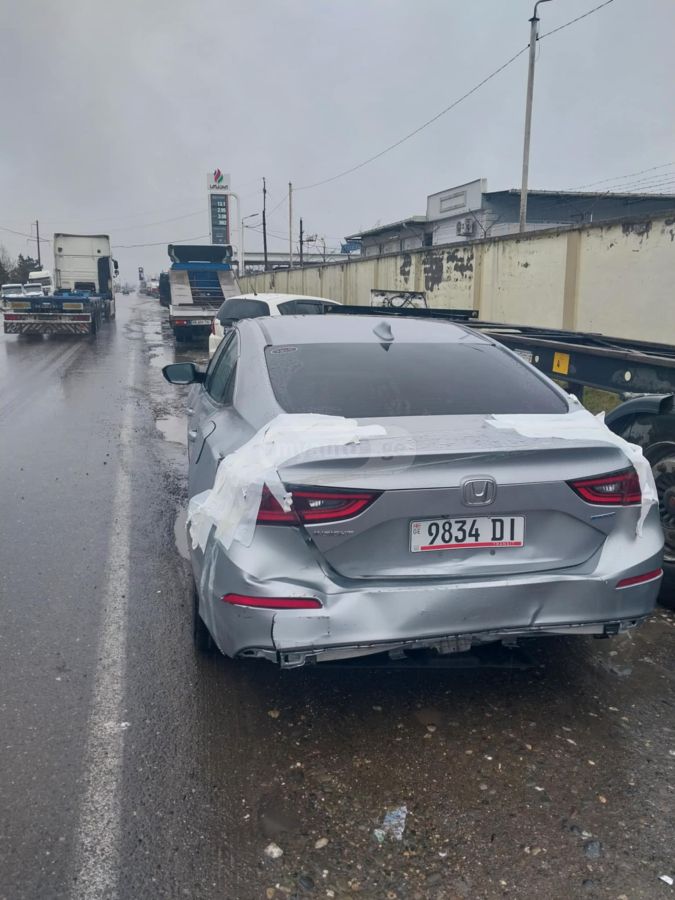 Honda Insight 2020 — photo 2