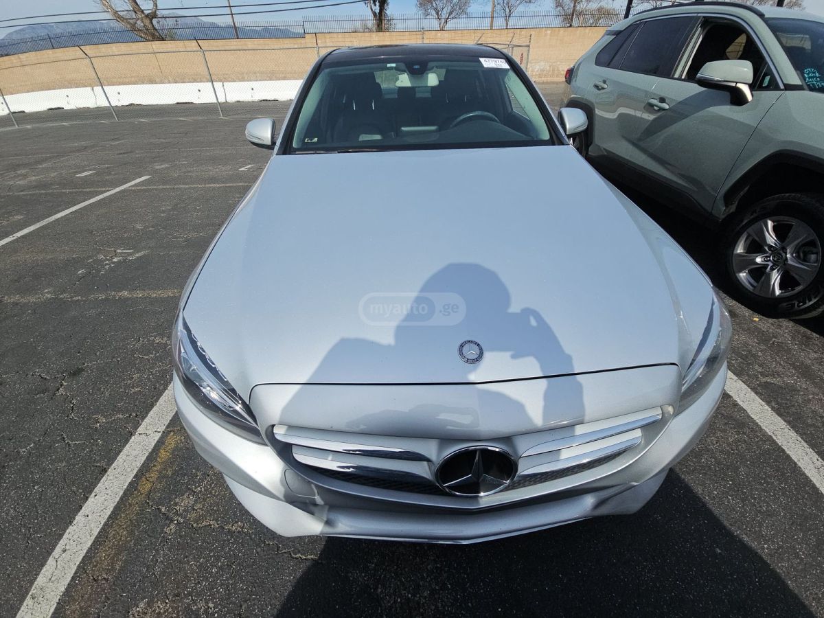 Mercedes-Benz C 300