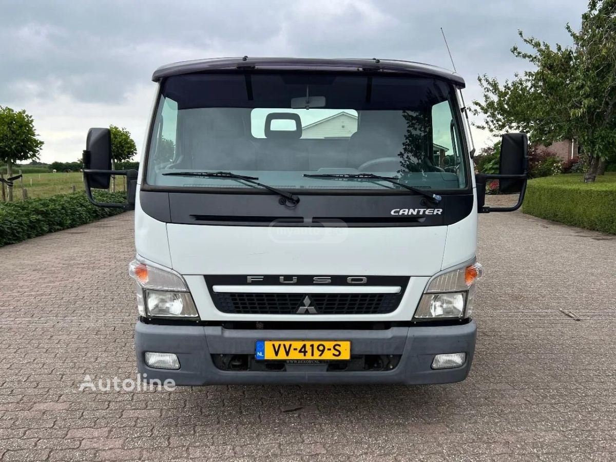 Mitsubishi Canter 2012 — photo 2