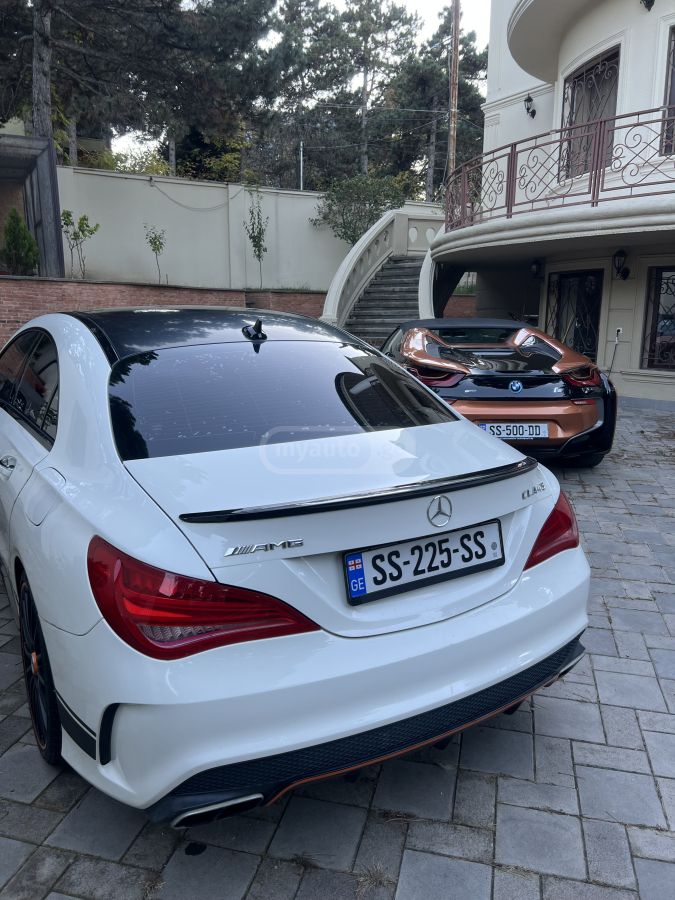 Mercedes-Benz CLA 45 AMG 2015 — photo 2