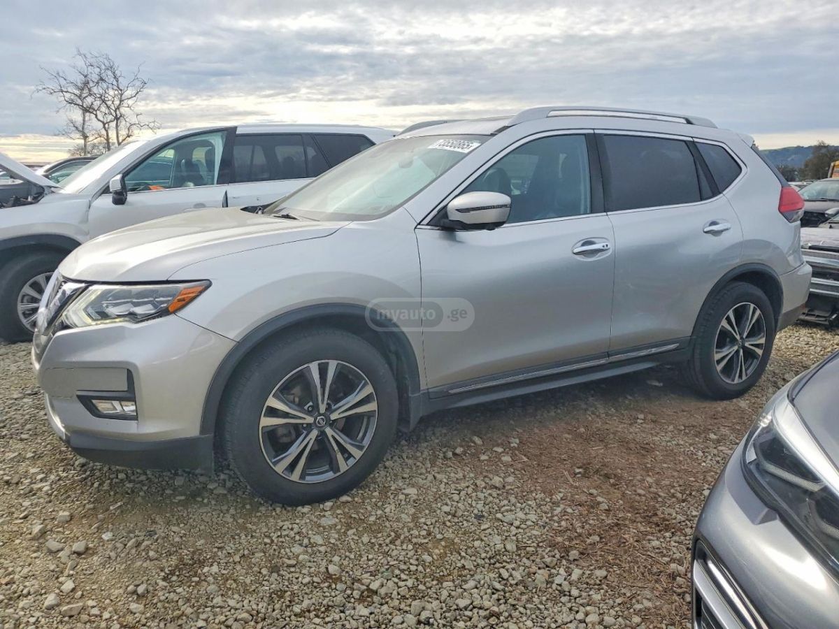 Nissan Rogue