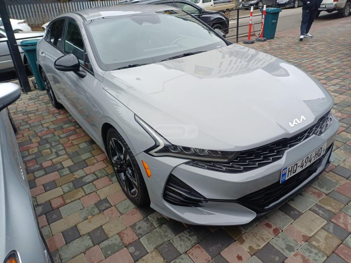 Kia K5