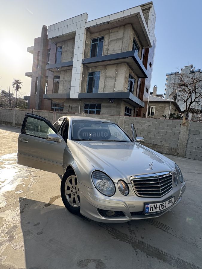 Mercedes-Benz E 212 2008 — photo 2