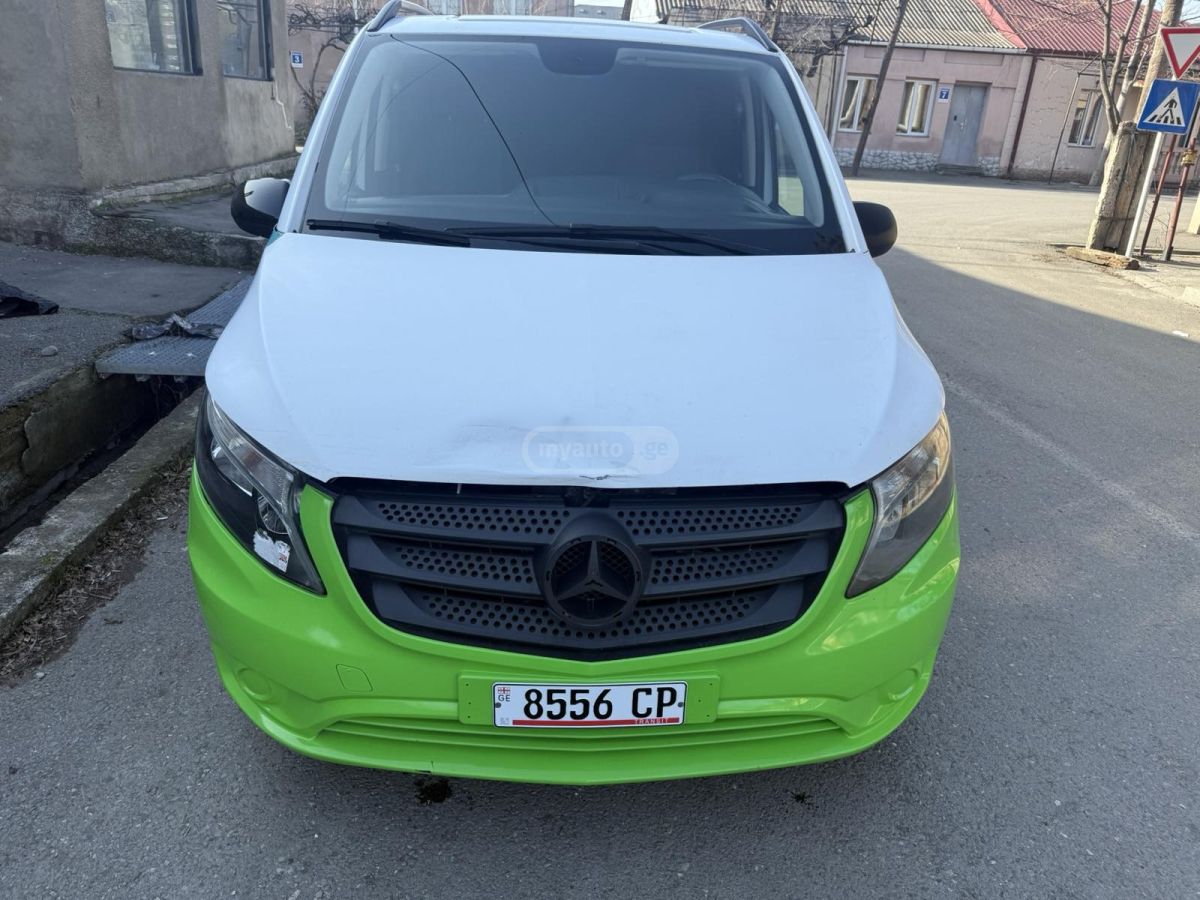 Mercedes-Benz Vito