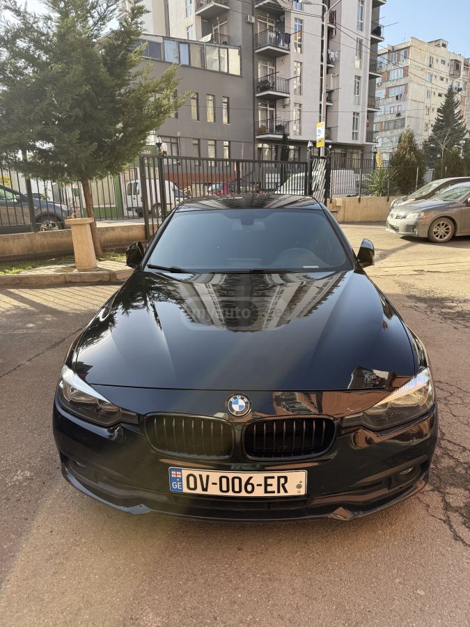 BMW 330