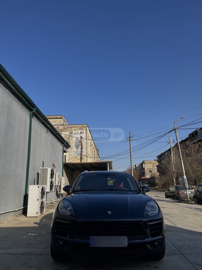 Porsche Macan 2017 — photo 2
