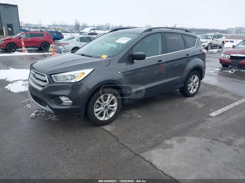 Ford Escape 2018 — photo 2
