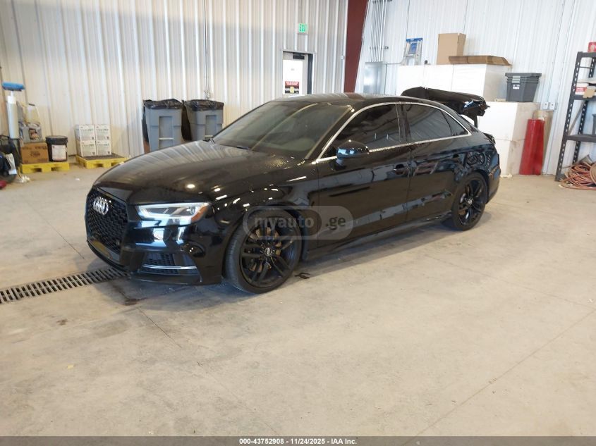 Audi S3 2017 — photo 2