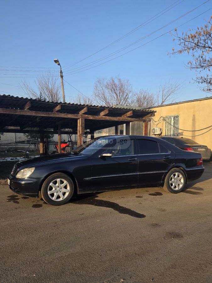 Mercedes-Benz S 320 2000 — photo 2