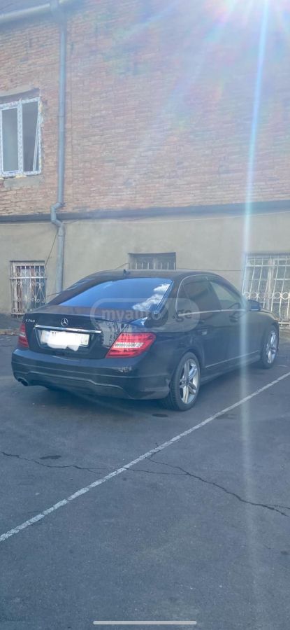 Mercedes-Benz C 250 2013 — photo 2