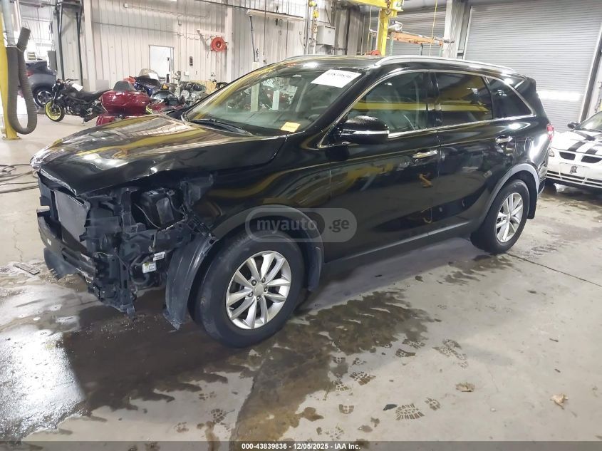 Kia Sorento 2016 — photo 2