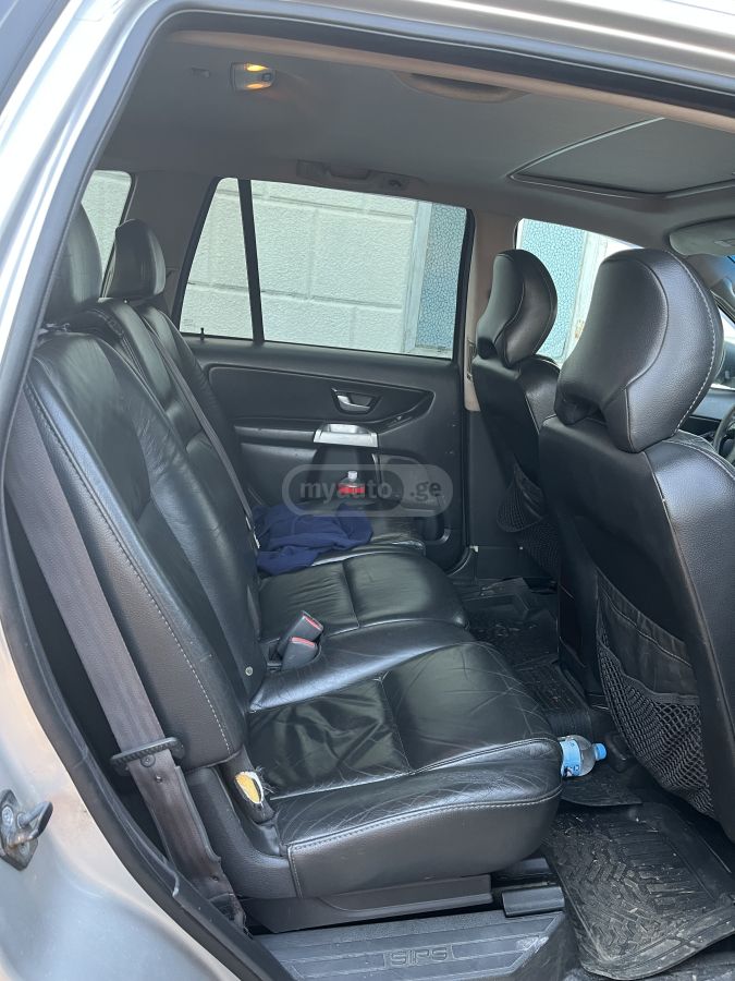 Volvo XC90 2003 — photo 2