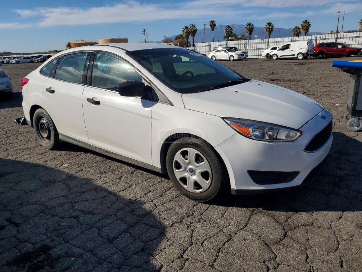 Ford Focus 2017 — photo 2