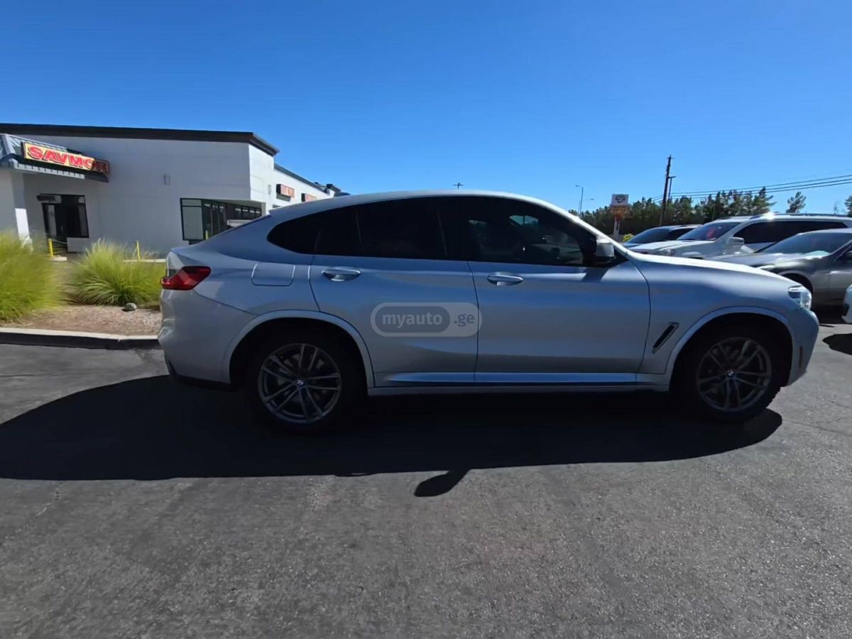BMW X4 2019 — photo 2
