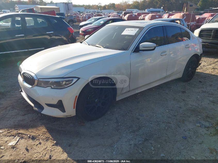 BMW 330 2021 — photo 2