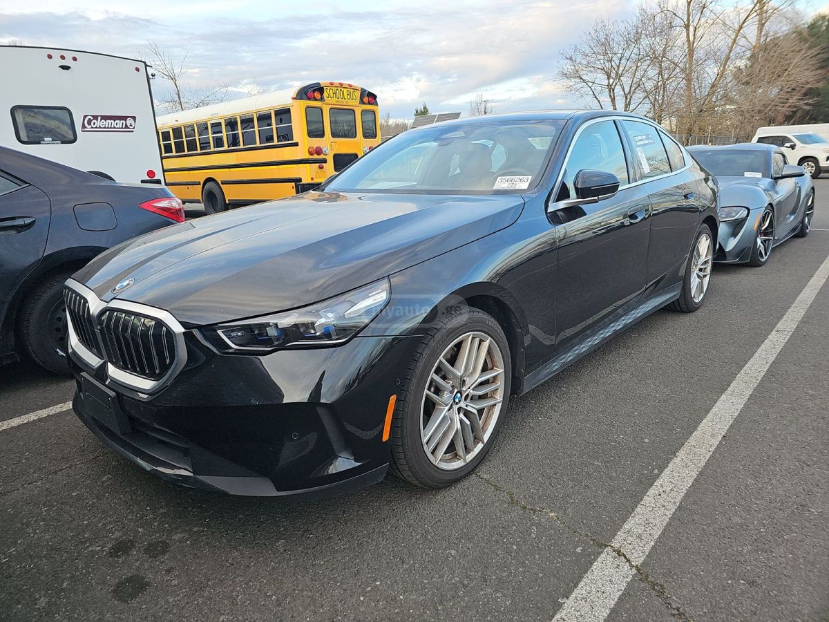 BMW 530 2024 — photo 2