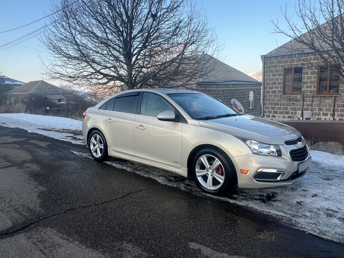 Chevrolet Cruze 2012 — photo 2
