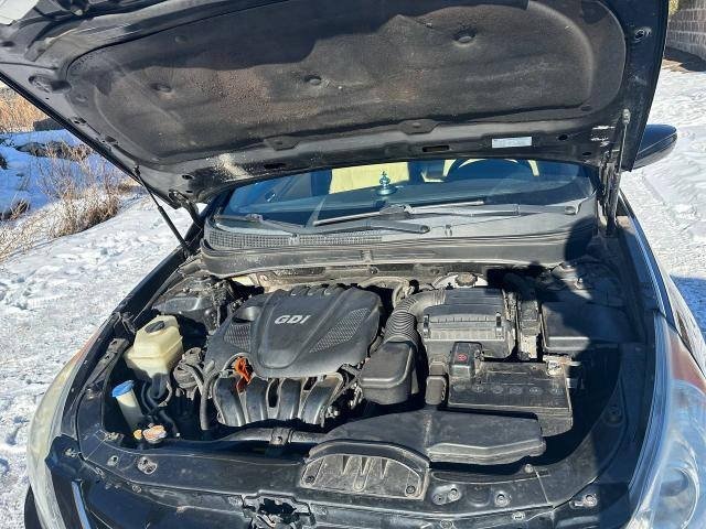 Hyundai Sonata 2011 — photo 2