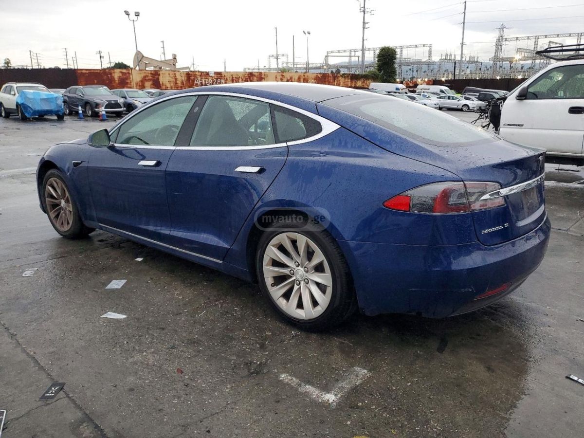 Tesla Model S 2017 — photo 2