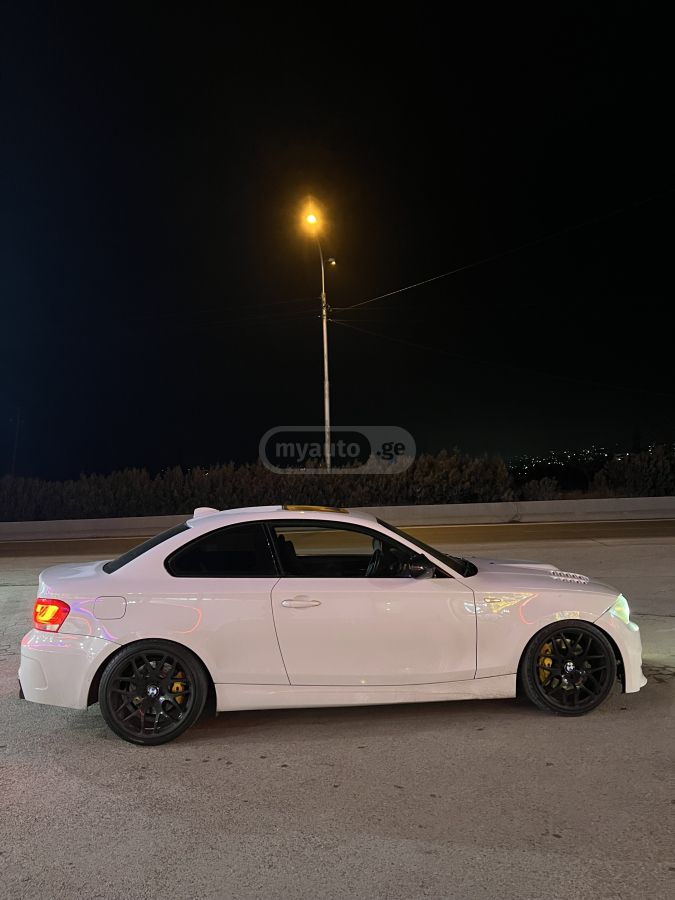 BMW 135 2010 — photo 2