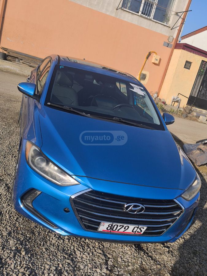 Hyundai Elantra 2017 — photo 2