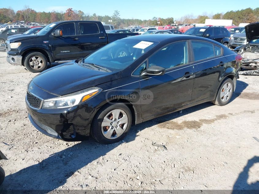 Kia Forte 2017 — photo 2