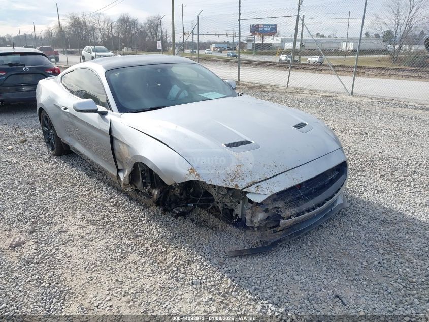 Ford Mustang 2020 — photo 2